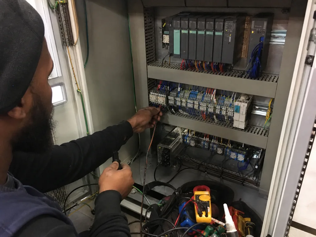 Proyecto PLC y SCADA