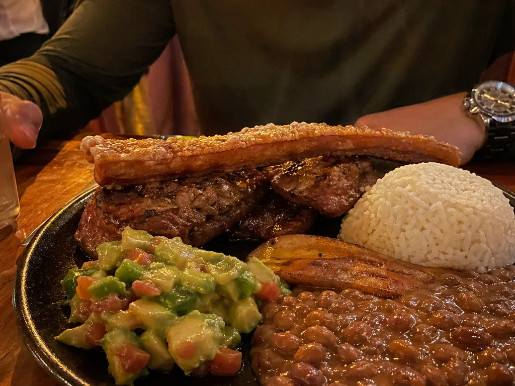 Empanadas & Picadas
