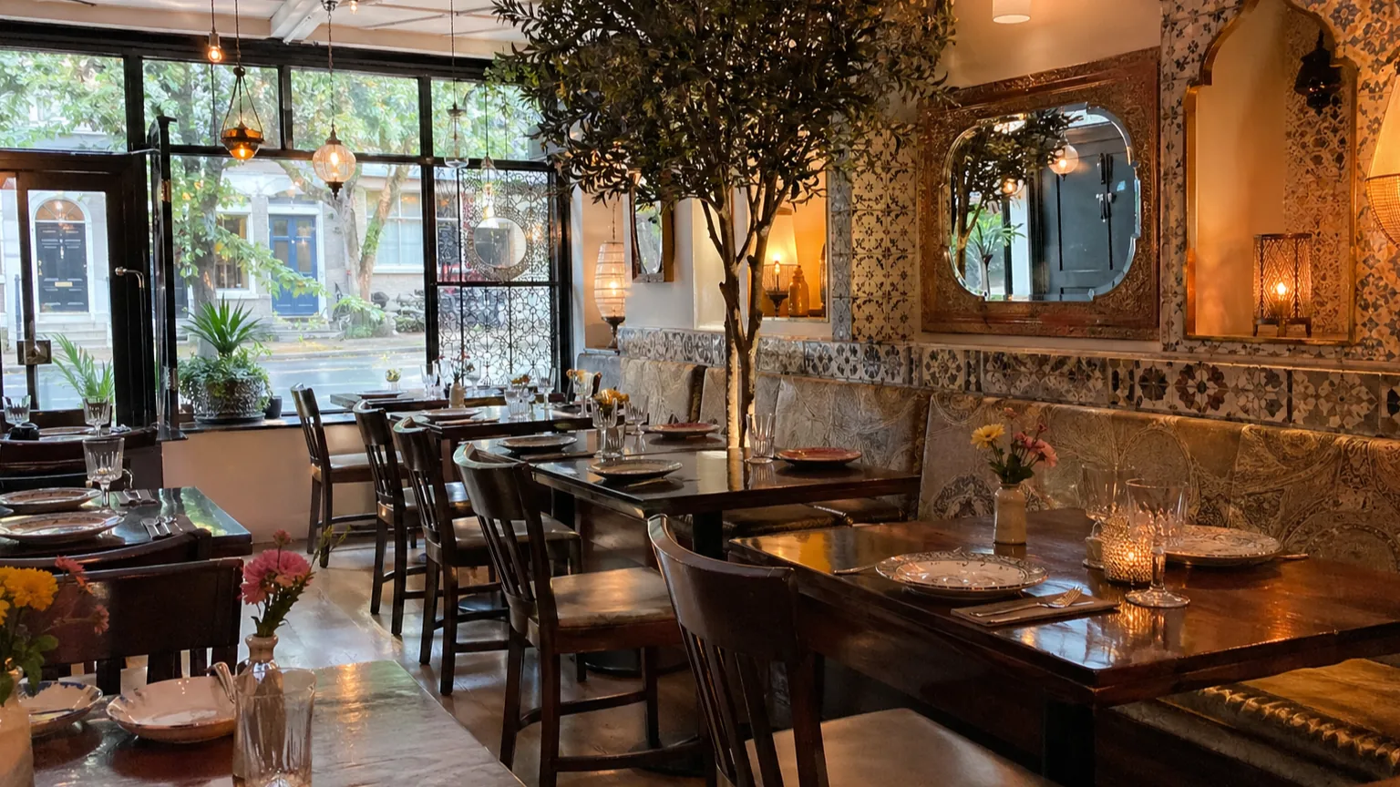 Persian Restaurant Estúdio
