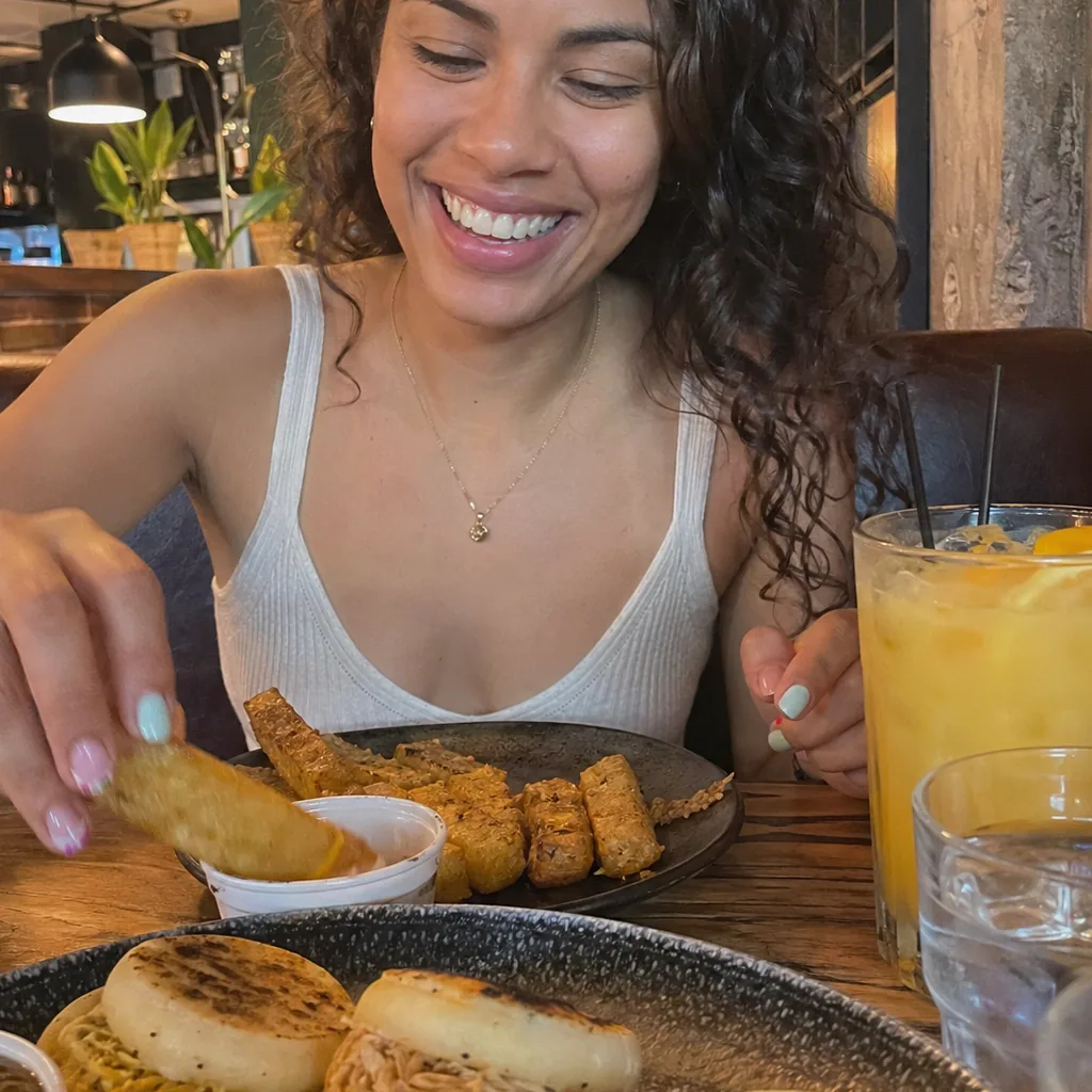 Venezuelan Restaurant — Venezuelan Restaurant (vue 3)