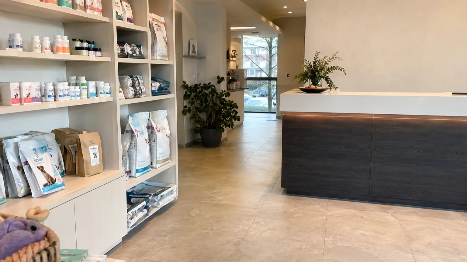 Veterinary Pharmacy Studio