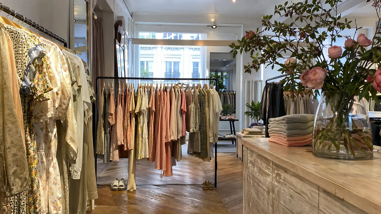 Womens Fashion Store Studio